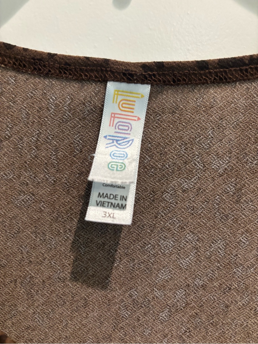 LuLaRoe Brown Leopard-Print Long Sleeve Top - Picture 2 of 3